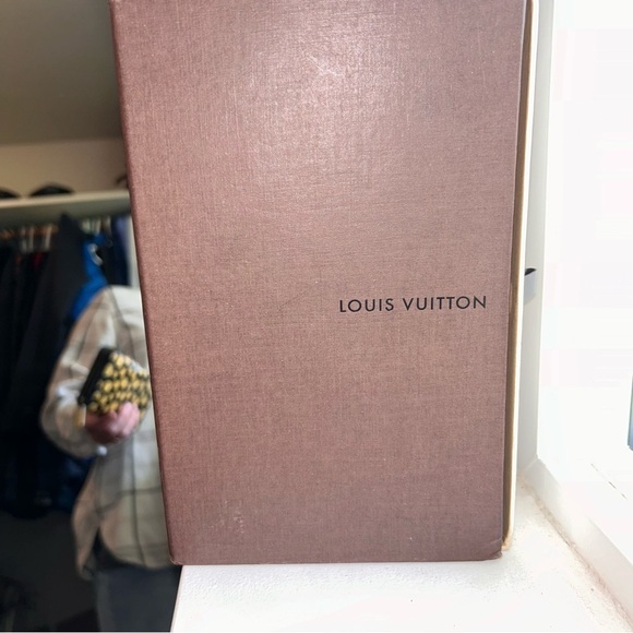 Louis Vuitton x Yayoi Kusama Polka Dot Wallet - Picture 12 of 13